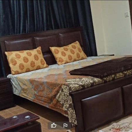 Evergreen Inn Rawalpindi Eksteriør bilde